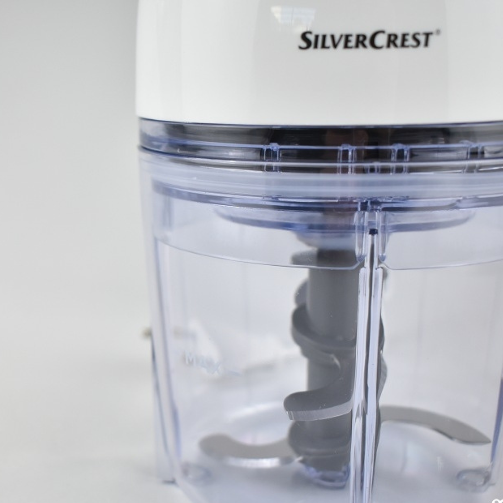 Hachoir Electrique 300W 300mL 4 Lames - SilverCrest MC4425 – Image 4