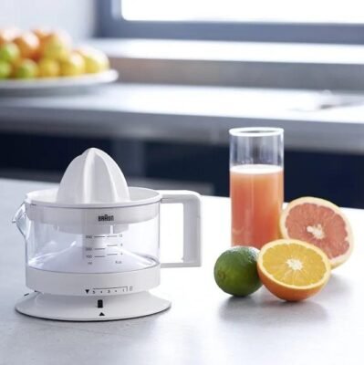 عصّارة حمضيات كهربائية Braun بسعة 350 مل وقوة 20 واط مع دوران ثنائي الاتجاه وضبط اللب – CitrusQuick 1 CJ3000 DariTek