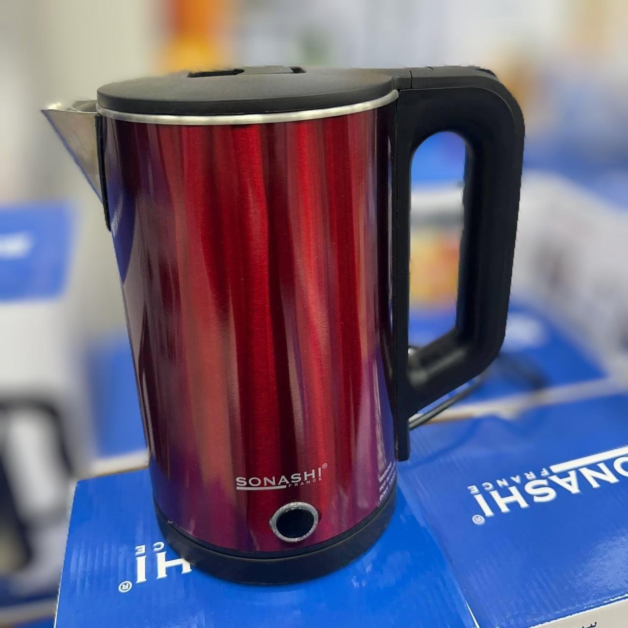 Bouilloire Électrique Sans Fil 1.8L 1500W Touche Froide - Sonashi SKT-1817 – Image 4