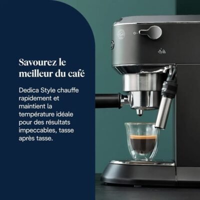 ماكينة قهوة الإسبريسو بضغط 15 بار قدرة 1300 واط وسعة 1.1 لتر - De’Longhi Dedica Style EC685.BK DariTek