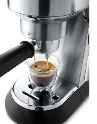 ماكينة قهوة الإسبريسو بضغط 15 بار قدرة 1300 واط وسعة 1.1 لتر - De’Longhi Dedica Style EC685.M ماكينة قهوة الإسبريسو بضغط 15 بار قدرة 1300 واط وسعة 1.1 لتر - De’Longhi Dedica Style EC685.M DariTek
