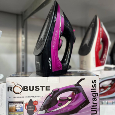مكواة بخار Robuste Ultragliss بسعة 320 مل وقوة 2400 واط مع قاعدة سيراميكية DariTek