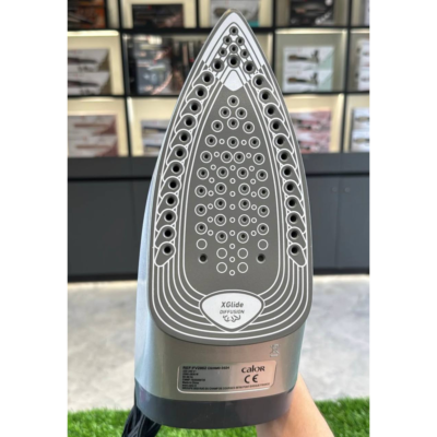 مكواة بخار Calor بقوة 2500 واط مع قاعدة سيراميكية – Express Steam FV2852C0 DariTek
