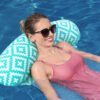 كرسي وأرجوحة مائية قابلة للنفخ للمسبح - 145 × 87 سم - Bestway Comfort Plush™ 43555 Fauteuil Hamac Gonflable de Piscine Bestway Comfort Plush™ - 145 x 87 cm - 43555