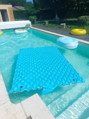 Matelas Flottant Géant 3 Places Gonflable pour Piscine et Lac – Tapis avec Connecteurs et Structure Alvéolaire 290 x 213 cm – INTEX 56841 DariTek